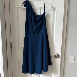 One-Shoulder Teal A-Line Dress with Shoulder Bow